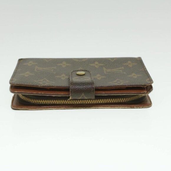LOUIS VUITTON Monogram Porte Papier Zip Wallet - Picture 3 of 15